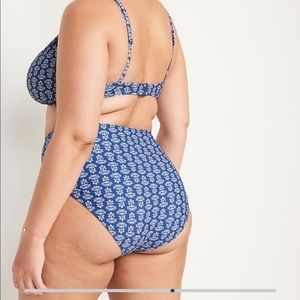NWT High-waisted Bikini Bottoms Swimsuit in Floral Blue Pattern